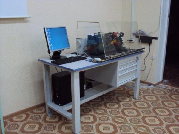 Laboratoriya---Avtomatizirovannoe-proektirovanie-tehnologicheskih-protsessov-i-programmirovanie-sistem-CHPU---4-600x450.jpg