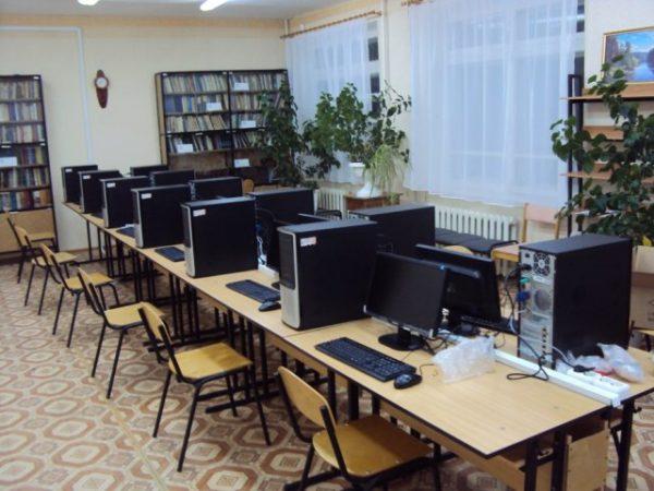 Laboratoriya---Avtomatizirovannoe-proektirovanie-tehnologicheskih-protsessov-i-programmirovanie-sistem-CHPU---5-600x450.jpg